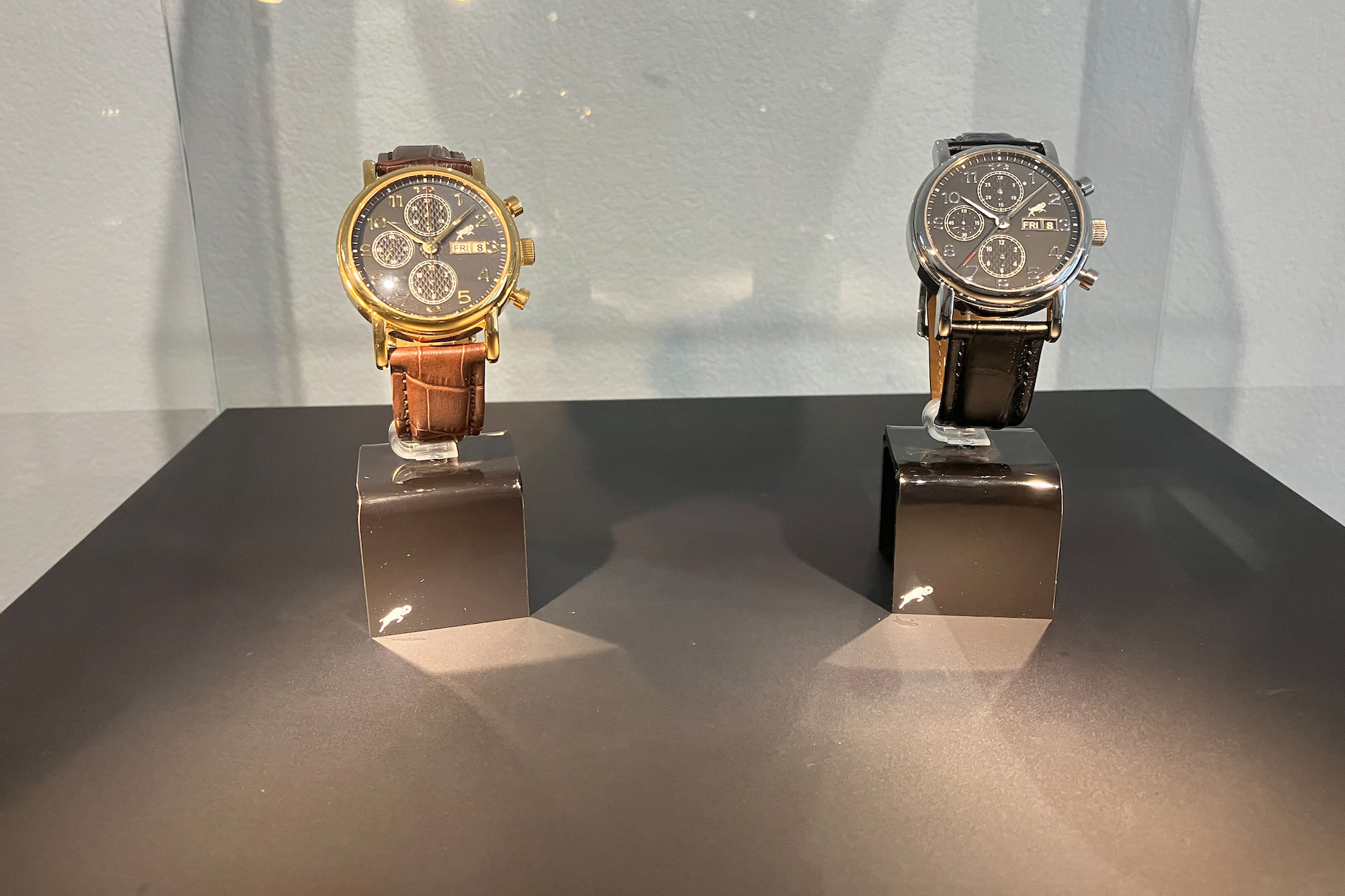 Zwei Uhren von RAM Swiss Watches ausgestellt